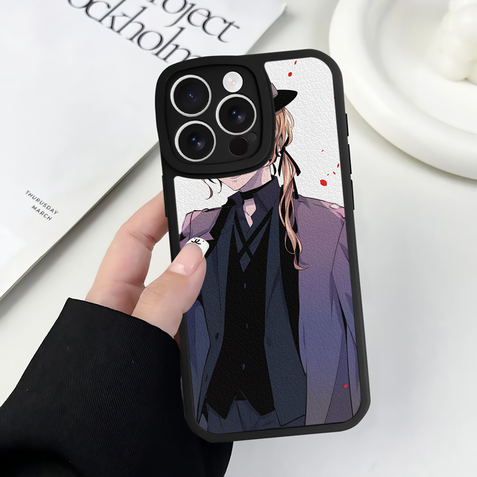 （画像用） 文豪ストレイドッグス Bungo Stray Dogs 【iPhone 16シリーズ対応】シリコンスマホケース（レザー調） 材質：シリコン